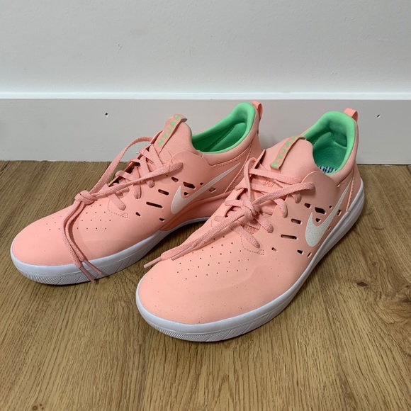 nyjah huston pink shoes